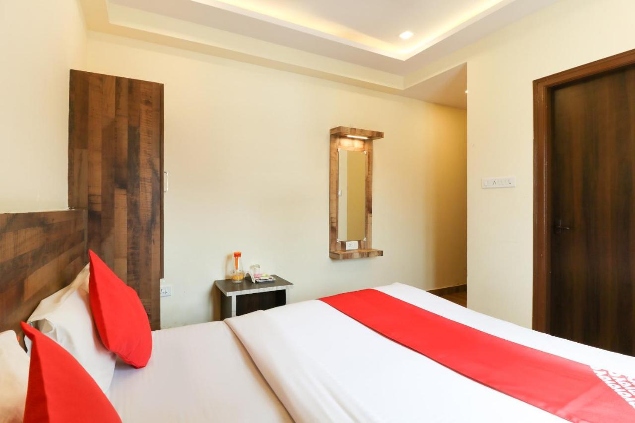 Oyo 36197 Royal Wood Otel Bangalore Dış mekan fotoğraf