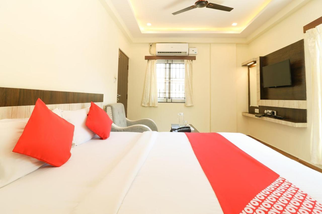 Oyo 36197 Royal Wood Otel Bangalore Dış mekan fotoğraf
